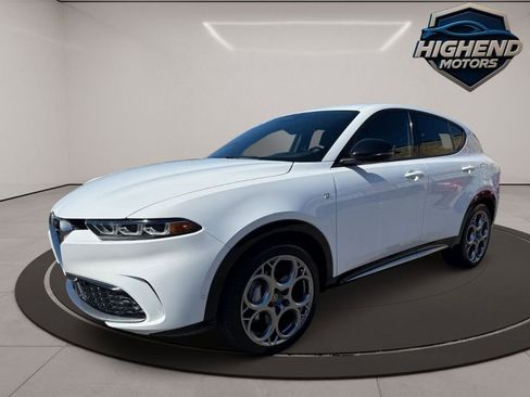 Used 2024 Alfa Romeo Tonale Ti image 3