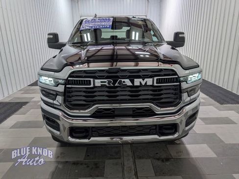 Used 2026 RAM 2500 Big Horn AWD/4WD image 7