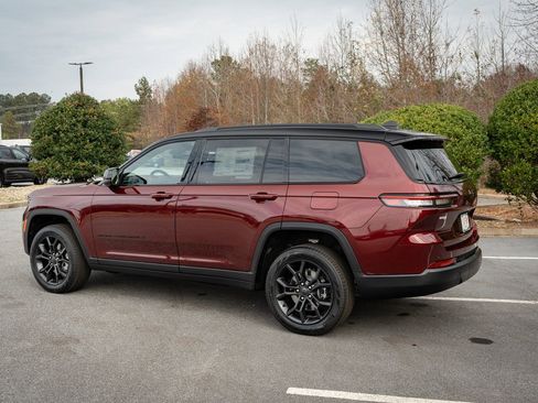 New 2025 Jeep Grand Cherokee L Limited AWD/4WD image 7