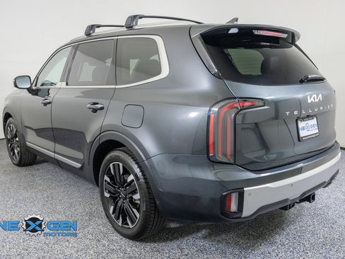 Used 2024 Kia Telluride SX Prestige w/ Towing Package AWD/4WD image 5