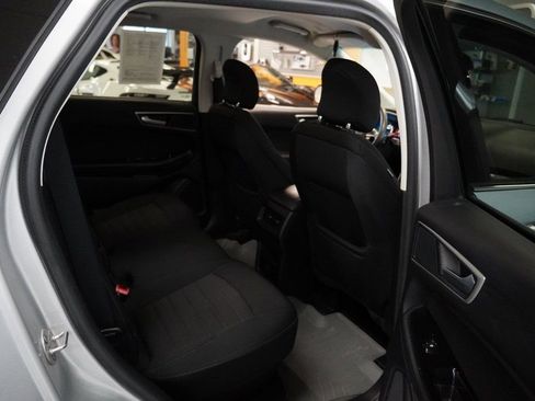 Used 2019 Ford Edge SEL image 23