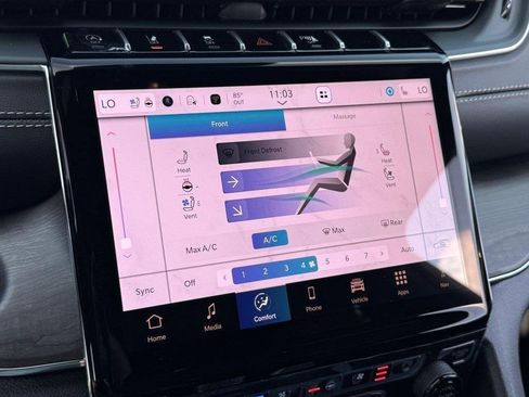 New 2025 Jeep Grand Cherokee Overland w/ Adv Protech Group III image 32