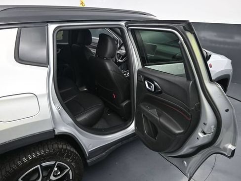 New 2026 Jeep Compass Trailhawk w/ Sun, Sound & Navigation Group AWD/4WD image 29