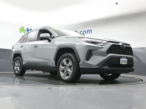 Used 2023 Toyota RAV4 XLE image 27