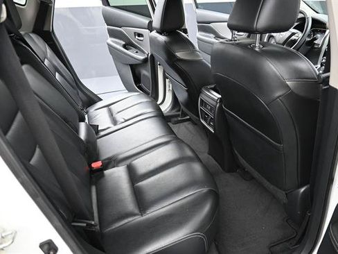 Used 2019 Nissan Murano SL FWD image 18
