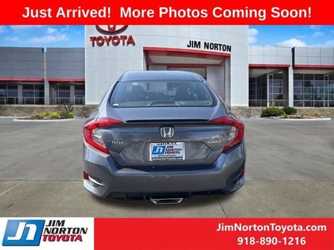 Used 2019 Honda Civic Sport image 5
