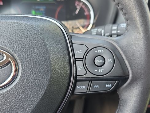Used 2024 Toyota RAV4 Adventure AWD/4WD image 17