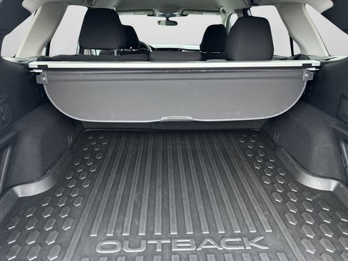 Used 2024 Subaru Outback Premium image 17