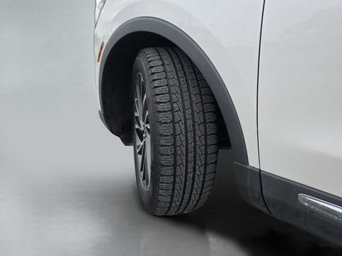 Used 2019 Lincoln Nautilus Reserve FWD image 41