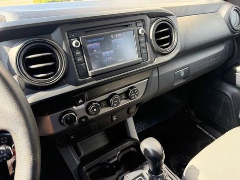 Used 2019 Toyota Tacoma SR AWD/4WD image 25