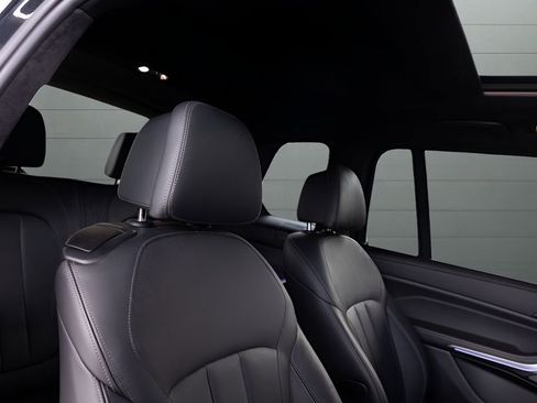Used 2020 BMW X7 M50i AWD/4WD image 73