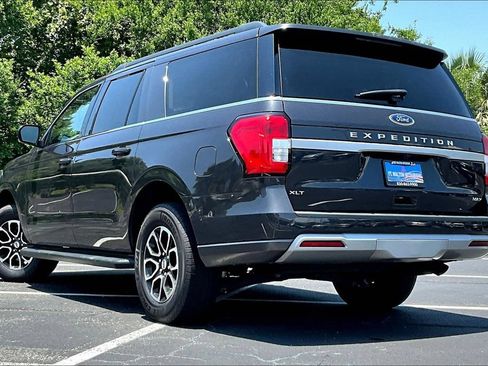Used 2024 Ford Expedition Max XLT AWD/4WD image 5