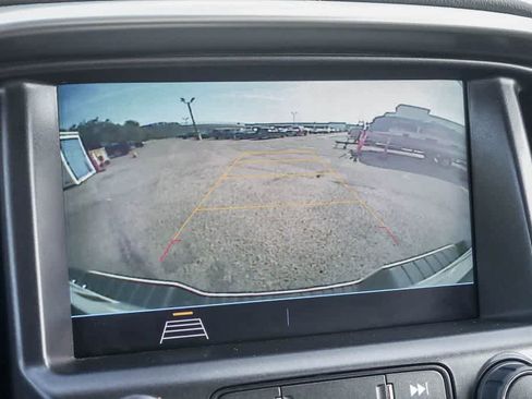 Used 2022 Chevrolet Colorado LT image 23