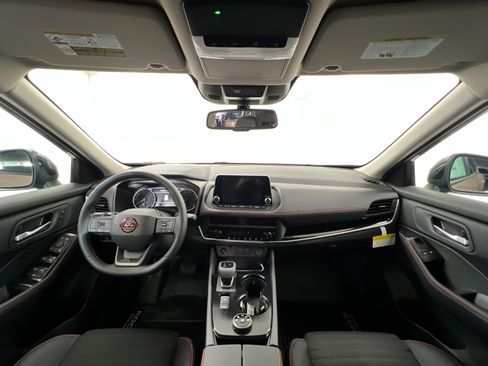 New 2026 Nissan Rogue SV w/ Rock Creek Premium Package AWD/4WD image 9