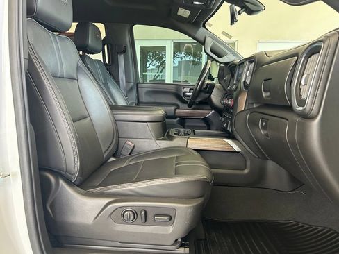 Used 2021 Chevrolet Silverado 2500 High Country w/ Z71 Off-Road Package AWD/4WD image 30
