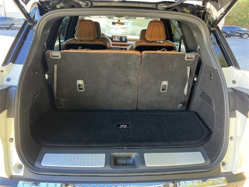 Used 2025 INFINITI QX60 Autograph w/ Cargo Package image 5