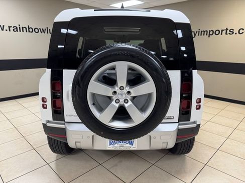 Used 2024 Land Rover Defender 110 S AWD/4WD image 5
