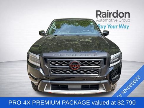 Used 2022 Nissan Frontier PRO-4X w/ Pro-4X Premium Package AWD/4WD image 2