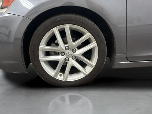 Used 2015 Lexus CT 200h FWD image 26