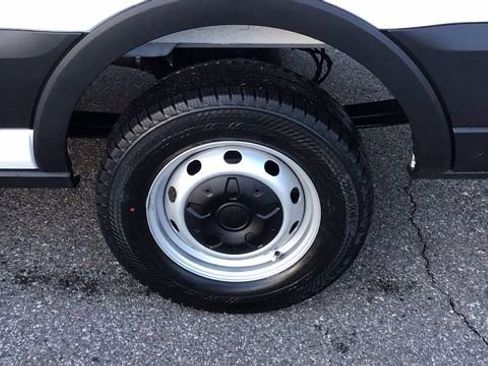New 2026 Ford Transit 150 148 Medium Roof w/ Load Area Protection Package image 13