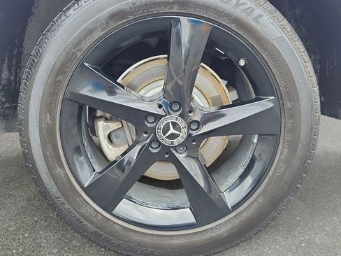 Used 2017 Mercedes-Benz GLE 350 image 32