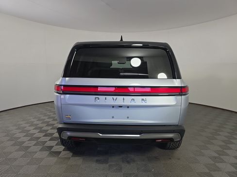 Used 2023 Rivian R1S Launch Edition AWD/4WD image 4