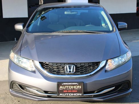 Used 2014 Honda Civic LX image 2