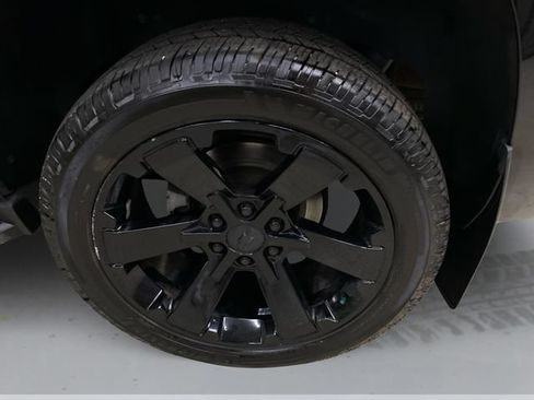 Used 2017 Chevrolet Tahoe LT AWD/4WD image 18