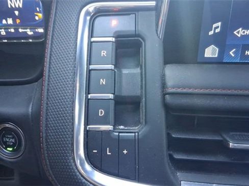 Used 2023 Chevrolet Tahoe RST image 32