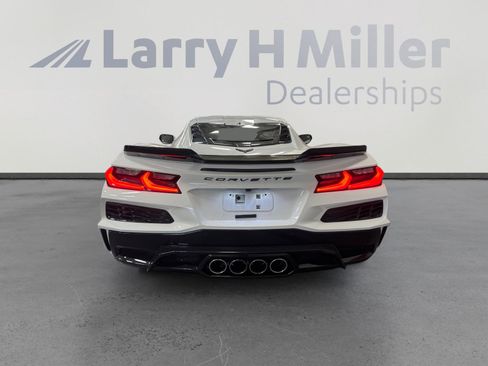 Used 2024 Chevrolet Corvette Z06 image 4
