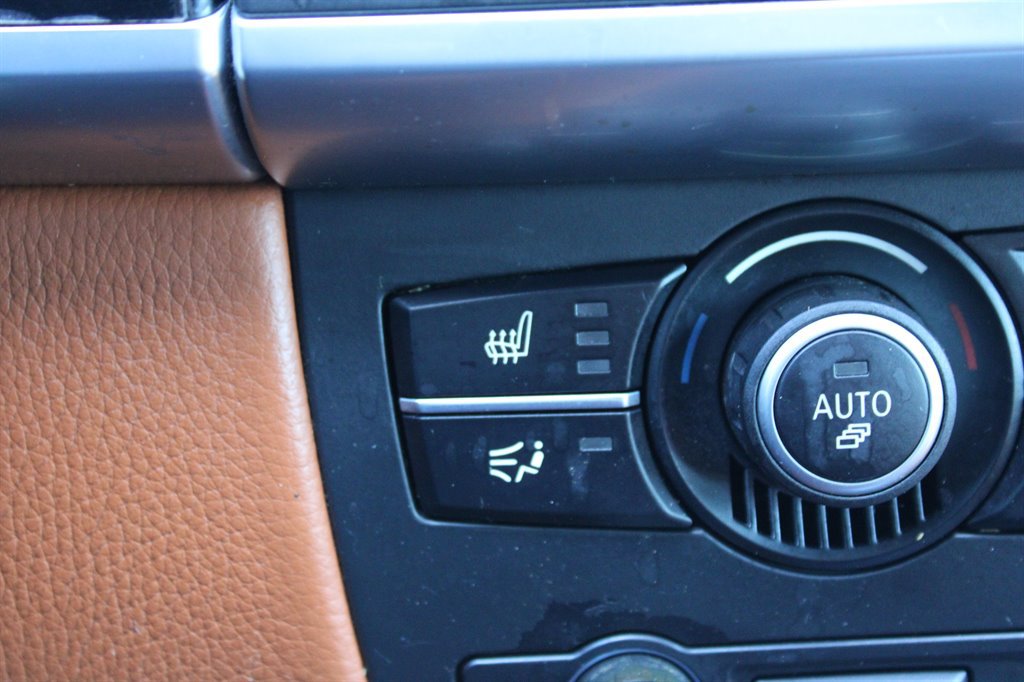 Used 2013 BMW X6 M AWD/4WD image 26