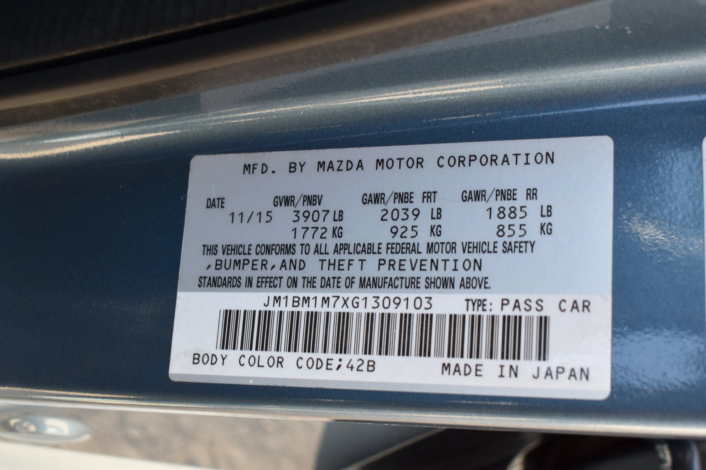 Used 2016 MAZDA MAZDA3 i Touring w/ Popular Equipment Package FWD image 37