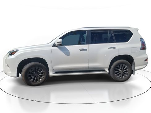 Used 2023 Lexus GX 460 Premium image 5