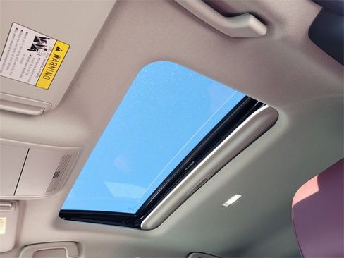 Used 2024 MAZDA MAZDA3 s image 20