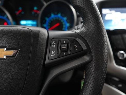 Used 2016 Chevrolet Cruze LT FWD image 24