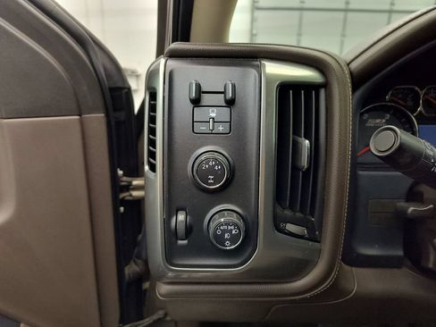 Used 2015 Chevrolet Silverado 2500 LTZ AWD/4WD image 26