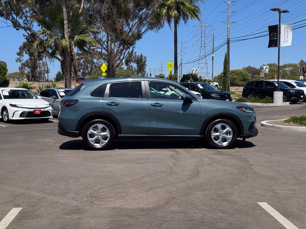 Used 2025 Honda HR-V LX image 29