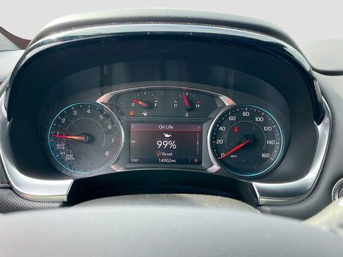 Used 2023 Chevrolet Traverse RS w/ LPO, Cargo Package image 12