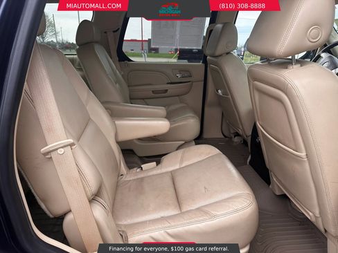 Used 2008 Cadillac Escalade AWD image 23