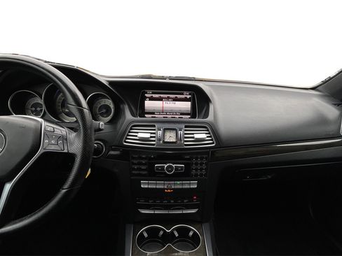 Used 2014 Mercedes-Benz E 350 Cabriolet image 31