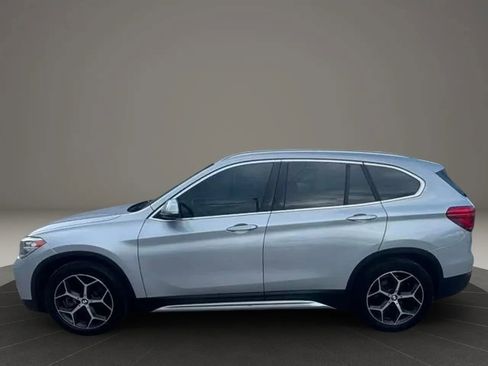 Used 2018 BMW X1 sDrive28i w/ Convenience Package FWD image 2