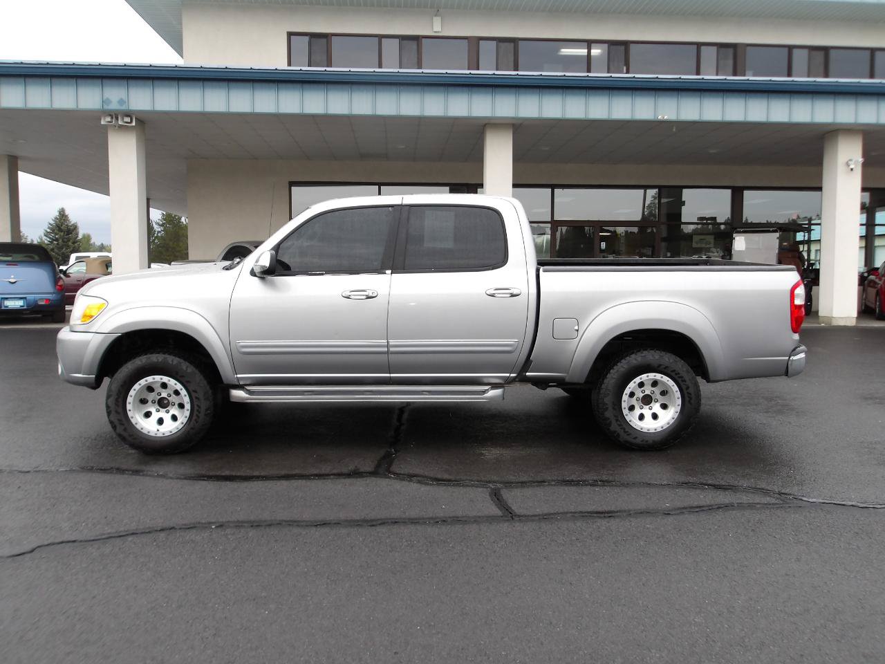 Used 2006 Toyota Tundra SR5 RWD image 2