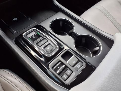 Used 2025 Honda Pilot EX-L image 21