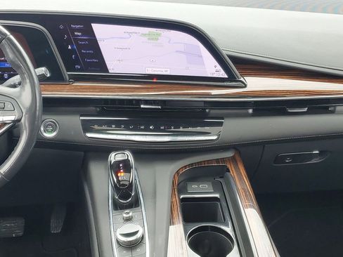 Used 2023 Cadillac Escalade Premium Luxury w/ LPO, Radiant Package image 29