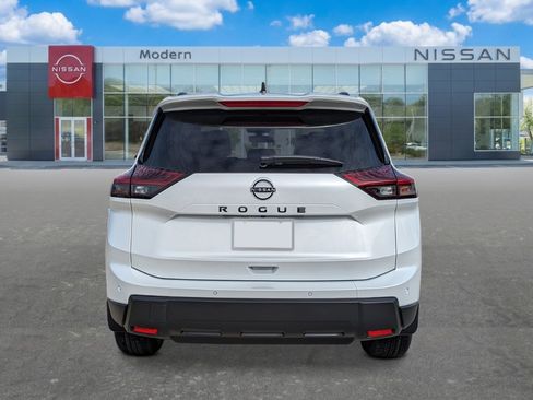 New 2026 Nissan Rogue Dark Armor FWD image 4