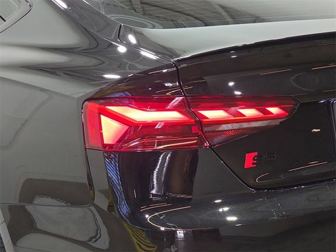 Used 2024 Audi S5 Premium Plus w/ Premium Plus Package image 38