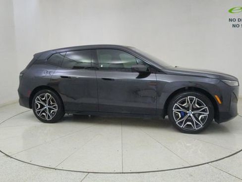 Used 2024 BMW iX xDrive50 w/ Sport Package AWD/4WD image 61