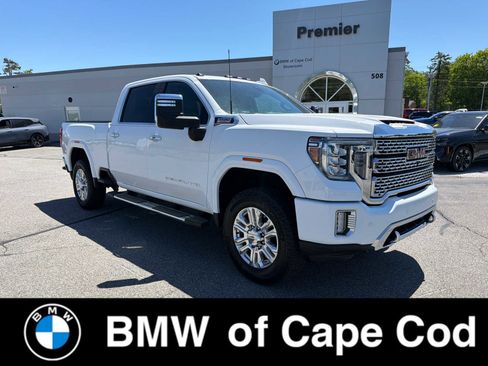 Used 2020 GMC Sierra 2500 Denali w/ Technology Package AWD/4WD image 1