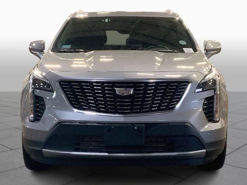Used 2023 Cadillac XT4 Premium Luxury image 4