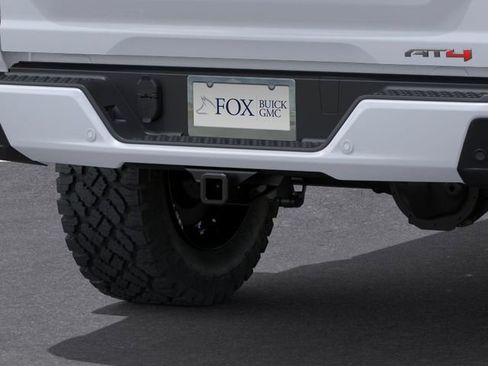 New 2026 GMC Canyon AT4 AWD/4WD image 14